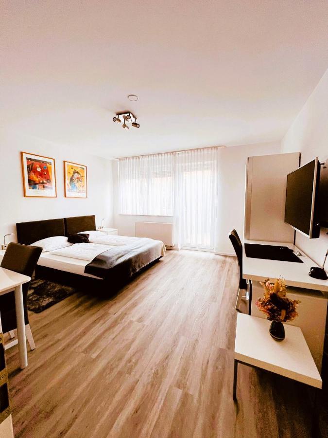 Schubart Apartments Бітігайм-Біссінген Екстер'єр фото